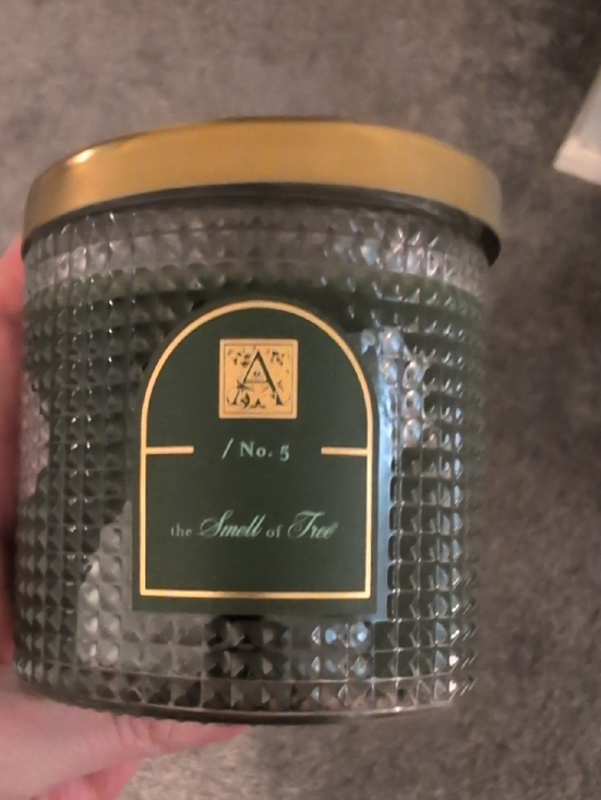Other - No. 5 The Smell of Tree Scented Glass Jar Candle - Green